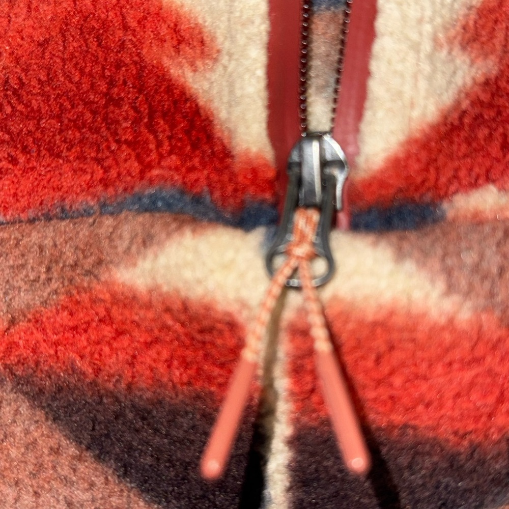 Geometric Patterned Pullover - image 8